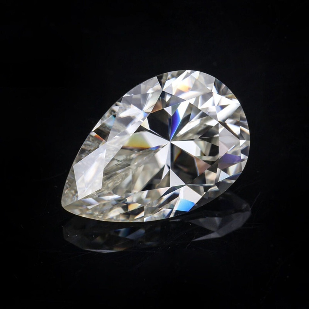 Loose Moissanite Off White Clean Pear Cut 6.15 x3.65 MM