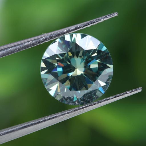Loose Moissanite  Emerald Vivid Green Clean Round Cut 7.75 MM